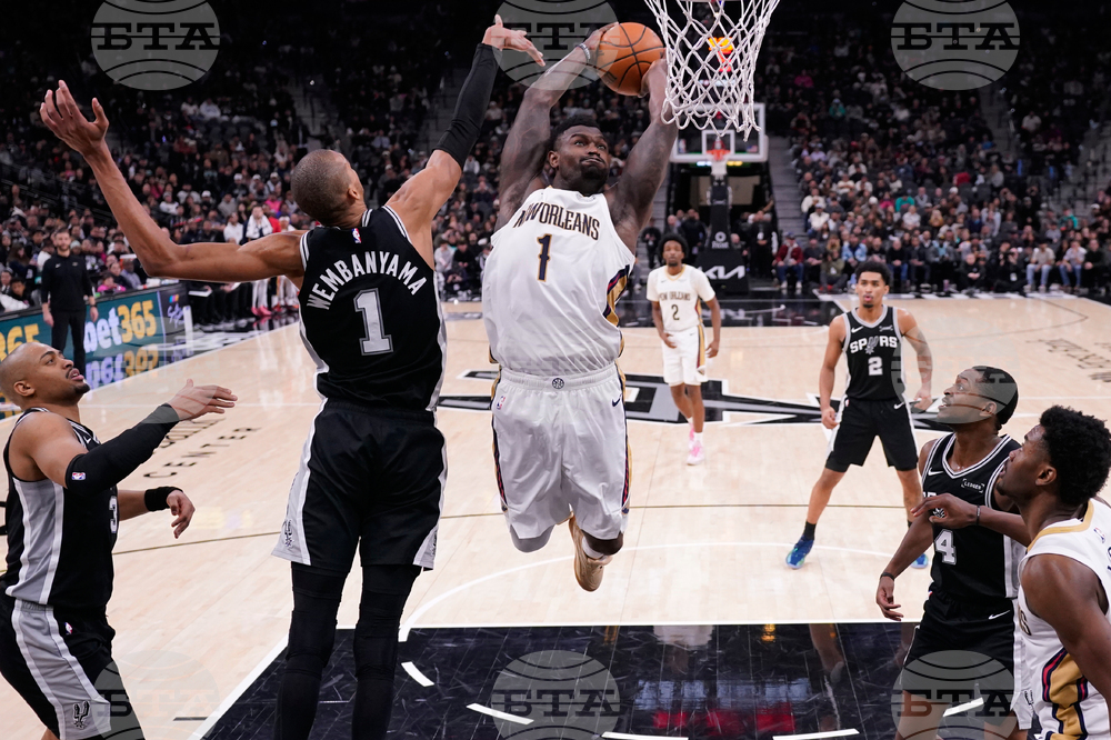 Pelicans Spurs Basketball