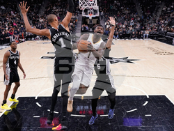 Pelicans Spurs Basketball