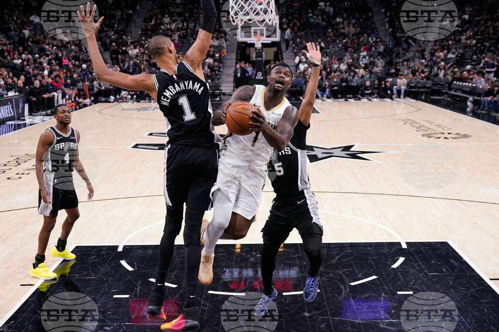 Pelicans Spurs Basketball