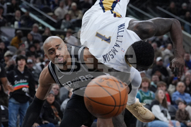 APTOPIX Pelicans Spurs Basketball