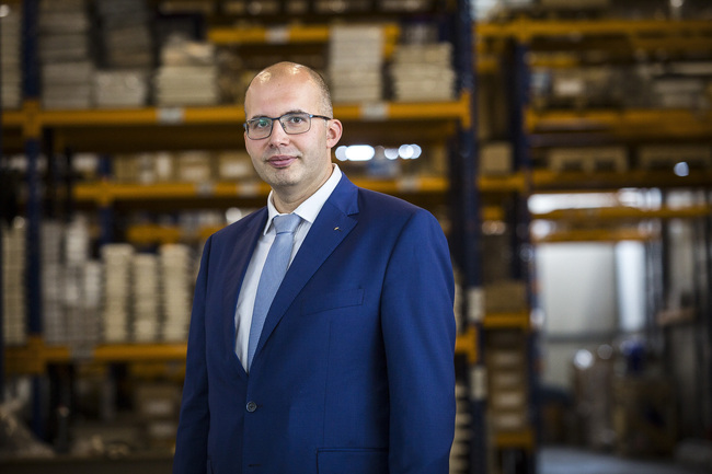 В над 65 на сто от училищата и детските градини в България няма изградени вентилационни системи, сочи проучване на БАОВК