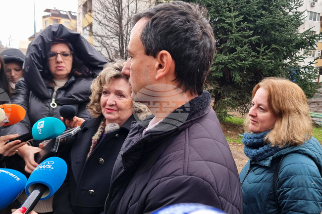 „Продължаваме промяната-Демократична България“ - брифинг - ремонт