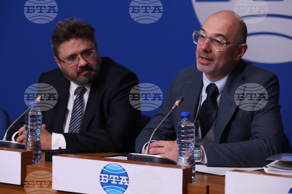 Национален пресклуб на БТА София - Българската телеграфна агенция - Камарата на строителите в България - договор за партньорство