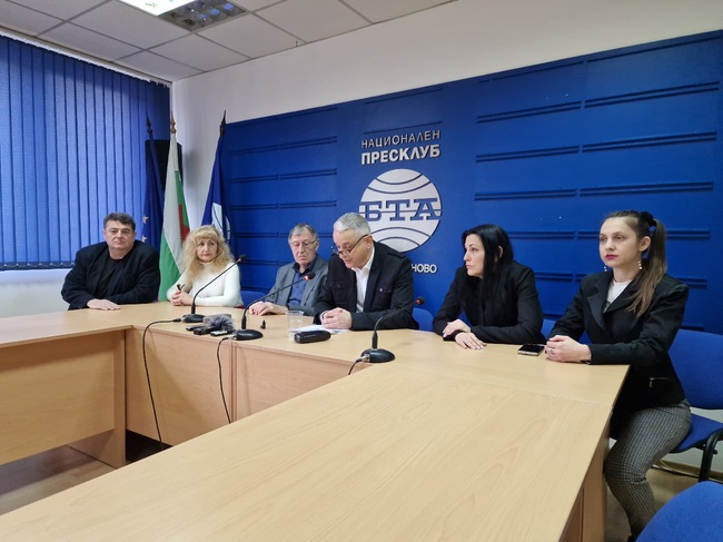 Пресконференция на ПП "Възраждане" за представяне на резултатите от емпирично проучване за местната власт във Велико Търново