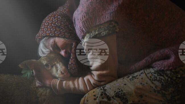 В плевенската библиотека "Христо Смирненски" ще се състои прожекция на филма "Божа работа" и среща с част от неговите създатели