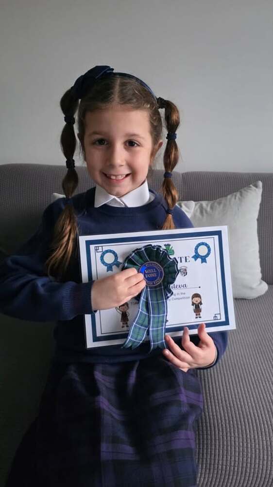 Ученичка от Българското съботно училище „АБВ“ в Единбург спечели първо място в конкурс за рецитиране