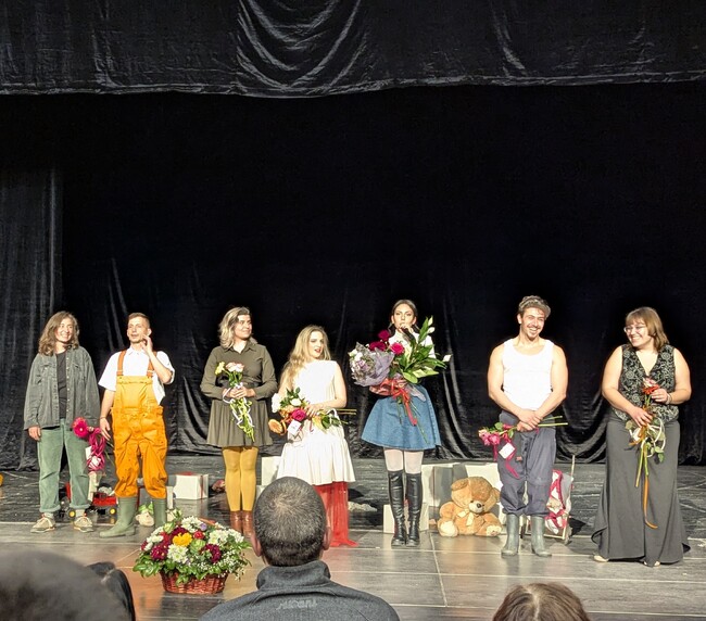 Перник - Общински драматичен театър - постановка „Кръв“ по Джон Стайнбек