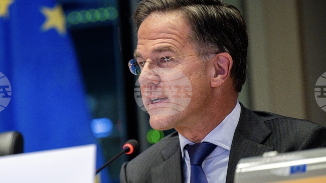 Генералният секретар на НАТО призова ЕС за гъвкавост при използването на заема за Украйна