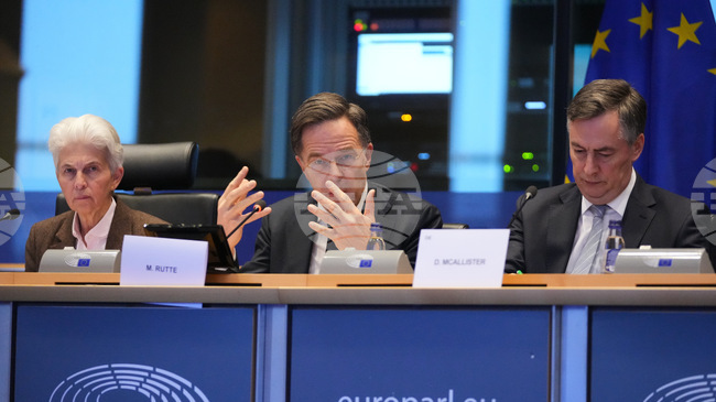 Генералният секретар на НАТО отхвърли призивите за създаване на европейска армия