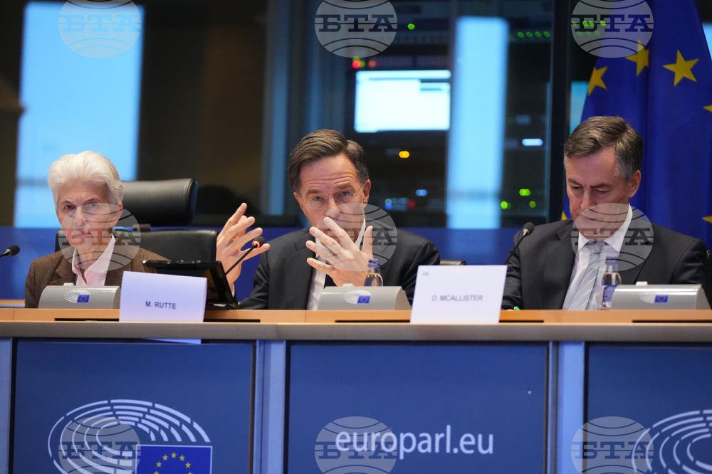 Генералният секретар на НАТО отхвърли призивите за създаване на европейска армия