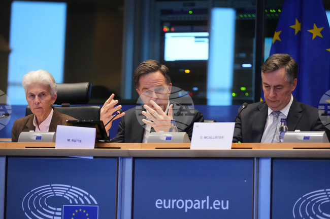 Генералният секретар на НАТО отхвърли призивите за създаване на европейска армия