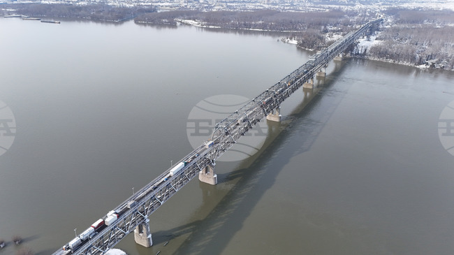Дунав мост при Русе ще бъде затворен днес за кратки интервали от време заради ремонт на настилката