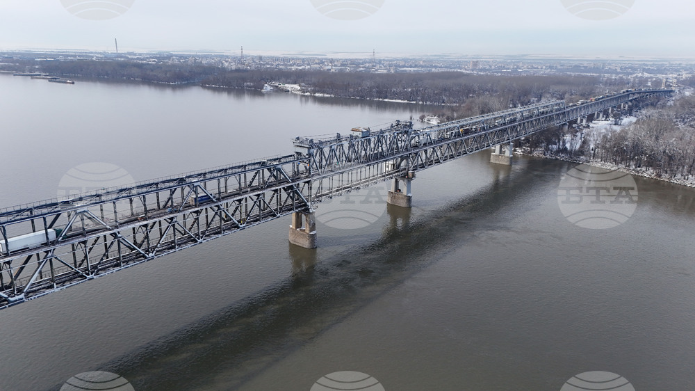 Основният ремонт на Дунав мост при Русе се извършва по график 