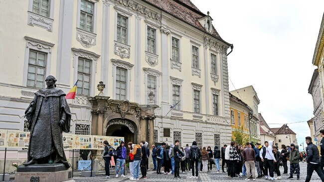 Аджерпрес: Най-старият музей в Румъния съживява картини с помощта на изкуствен интелект