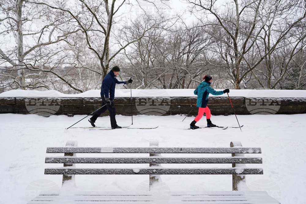 APTOPIX Winter Weather New York