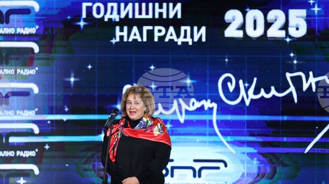 Награждаваме не вътрешни премии, а журналистика, спечелила общественото доверие, каза Милена Димитрова на церемонията „Сирак Скитник“ в БНР