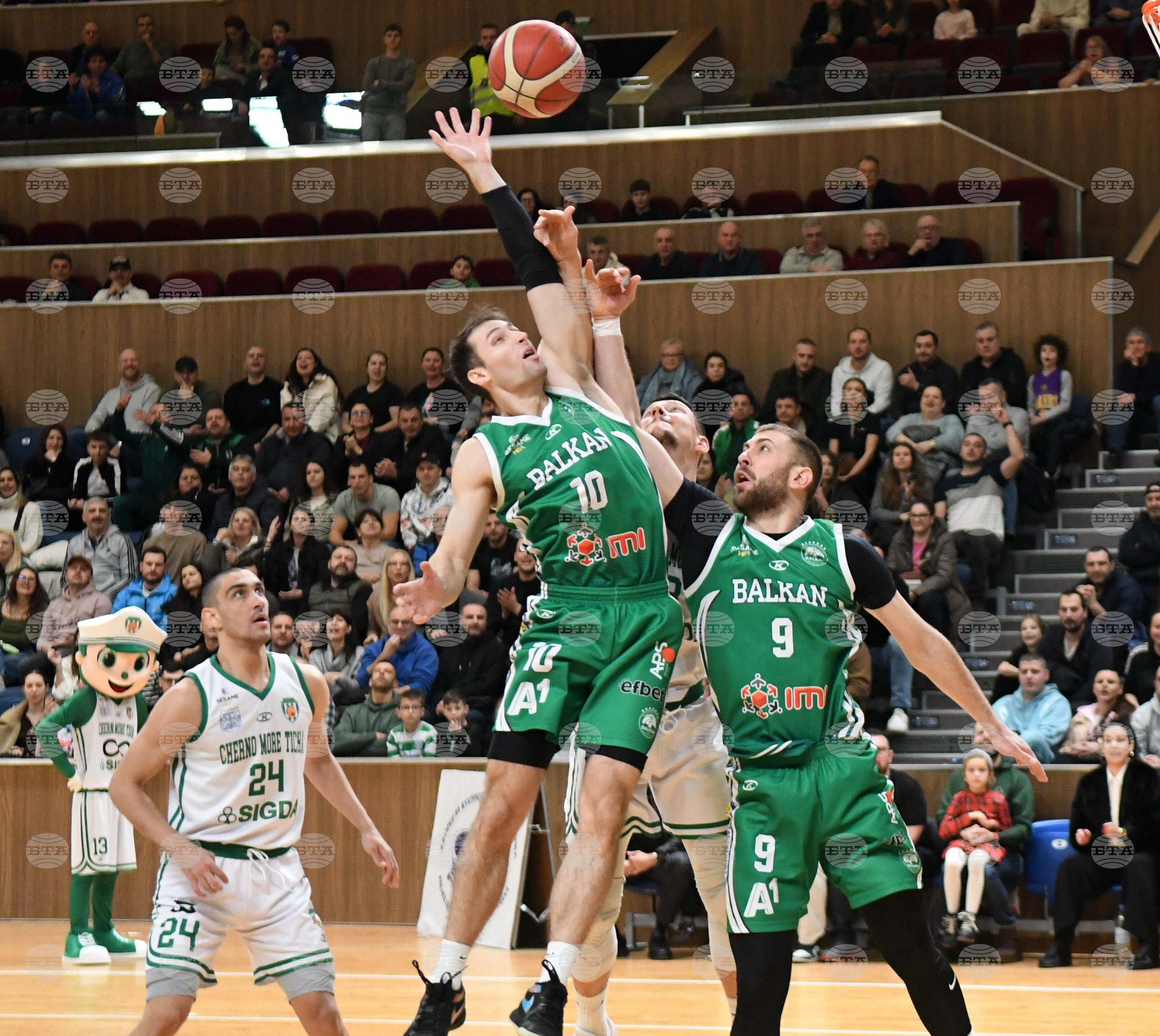 Варна - баскетбол - Черно море Тича - Балкан