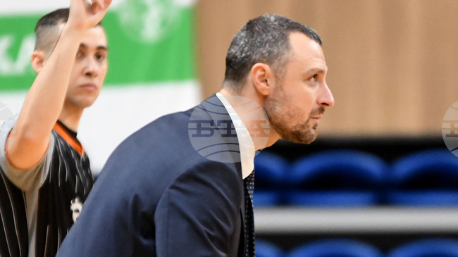 "Много труден мач за нас", каза след загубата от Черно море Тича треньорът на Балкан Васил Христов