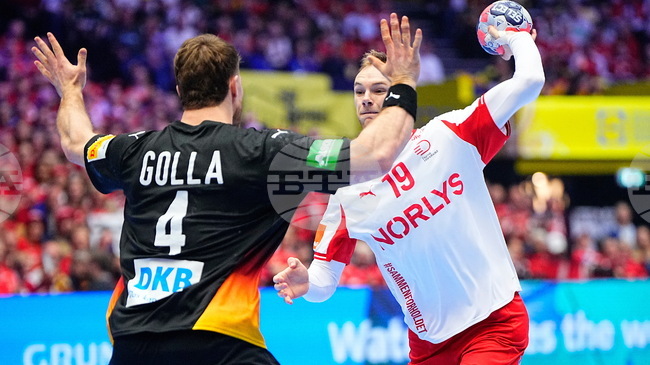 Дания е първият полуфиналист на Европейското първенство по хандбал за мъже