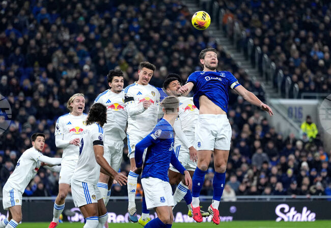 Асоциацията на професионалните футболисти в Англия въвежда протокол за предотвратяване на заболяване, причинено от играта с глава