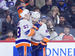 Islanders Flyers Hockey