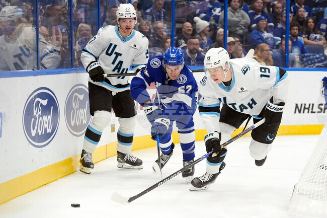 Mammoth Lightning Hockey