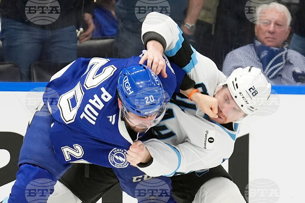 Mammoth Lightning Hockey