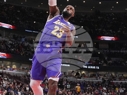 Lakers Bulls Basketball