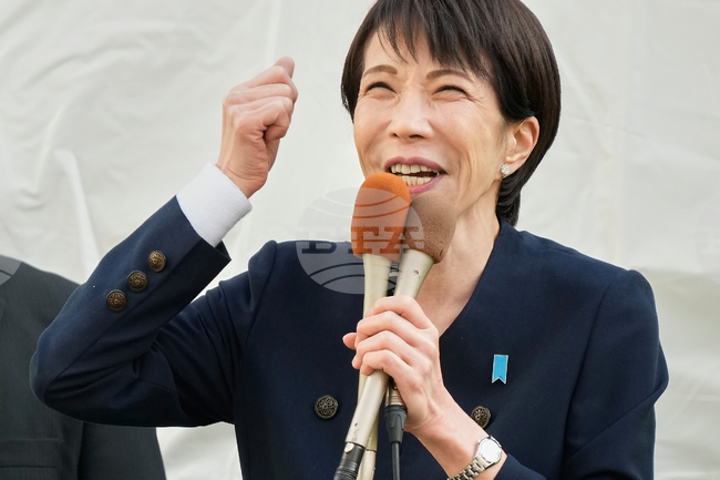 Японската Либерално-демократическа партия вероятно ще спечели мнозинство в долната камара на предсрочните избори, сочи проучване