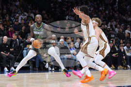 Warriors Timberwolves Basketball