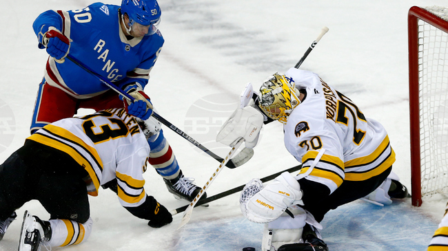 Ню Йорк Рейнджърс се наложи над Бостън след продължение в НХЛ