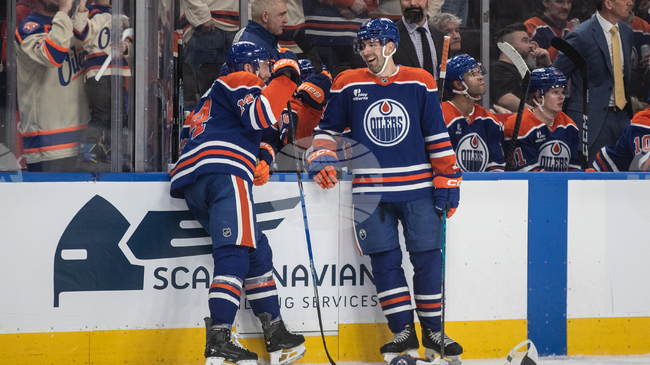 Матиас Екхолм реализира първия си хеттрик за победата на Едмънтън над Анахайм в НХЛ