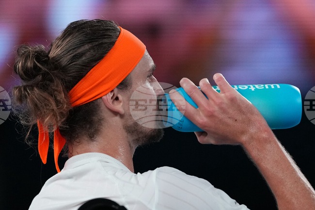 Александър Зверев смята, че Карлос Алкарас не е непобедим преди полуфиналния мач между двамата на Откритото първенство на Австралия