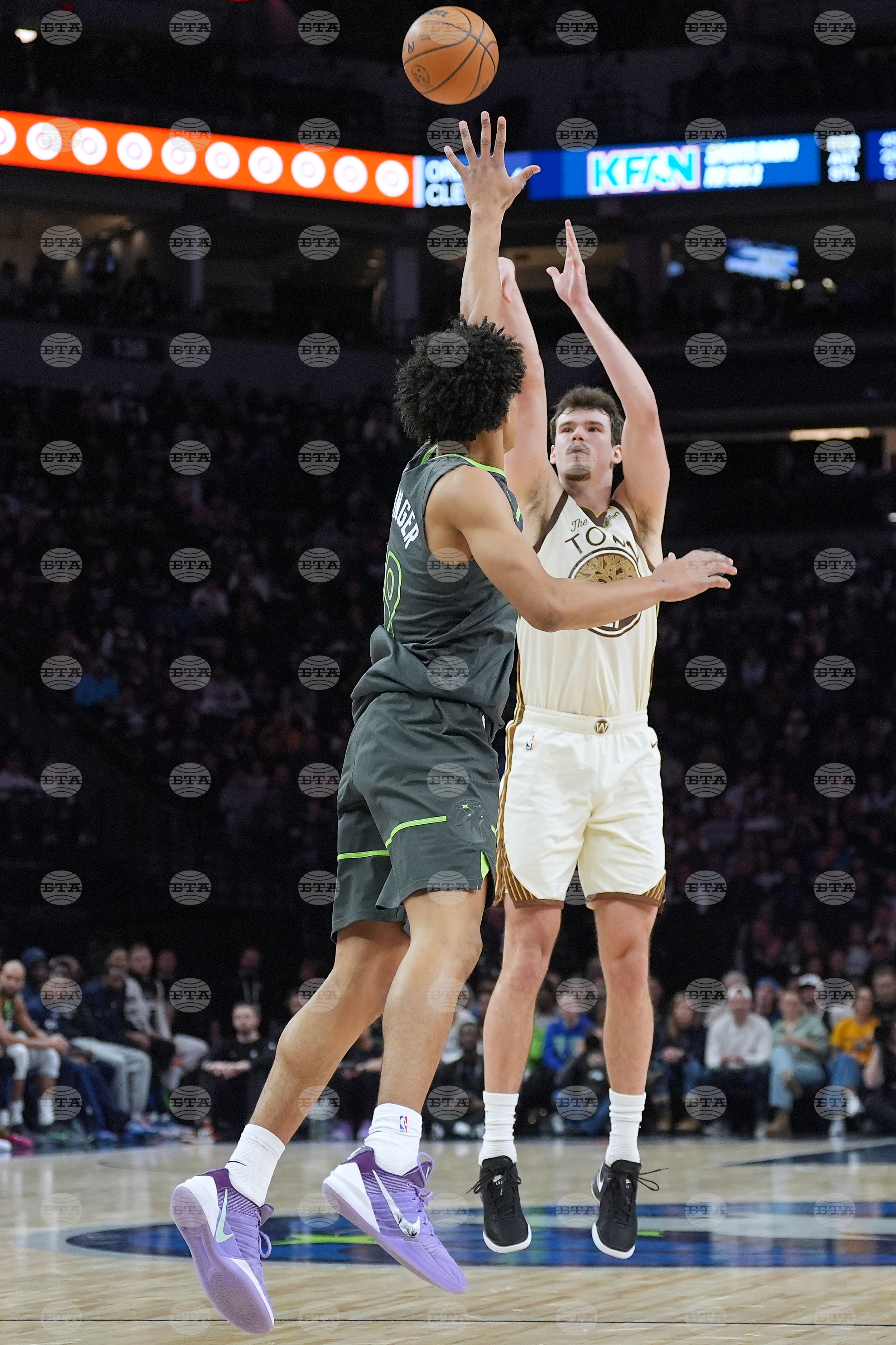 Warriors Timberwolves Basketball