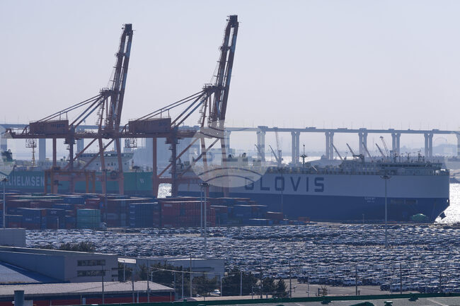 Износът на Южна Корея през март расте с 48,3 на сто и за първи път надхвърля 80 млрд. долара