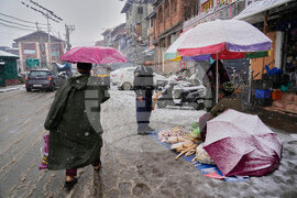 India Kashmir Weather