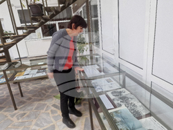 Разград - библиотека - изложба - Освобождение