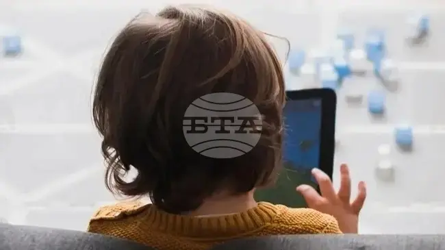 Казинформ: Казахстанското правителство разглежда възможността за забрана на социалните мрежи за деца под 14 години