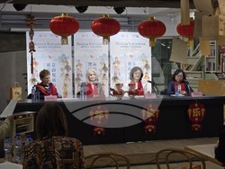 Клуб „Перото“ - Китайски национален театър - гостуване - пресконференция