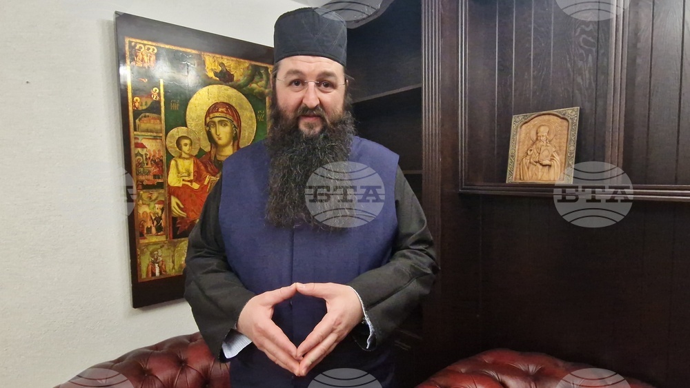 Троянски манастир - мощи на св. Давид от Евбея и св. Йоан Руски