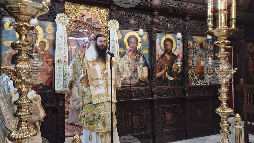 Троянски манастир - мощи на св. Давид от Евбея и св. Йоан Руски