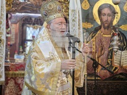 Троянски манастир - мощи на св. Давид от Евбея и св. Йоан Руски