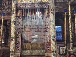 Троянски манастир - мощи на св. Давид от Евбея и св. Йоан Руски