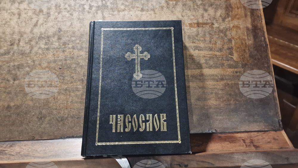 Троянски манастир - мощи на св. Давид от Евбея и св. Йоан Руски