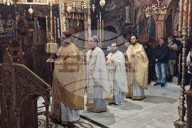 Троянски манастир - мощи на св. Давид от Евбея и св. Йоан Руски