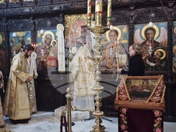 Троянски манастир - мощи на св. Давид от Евбея и св. Йоан Руски