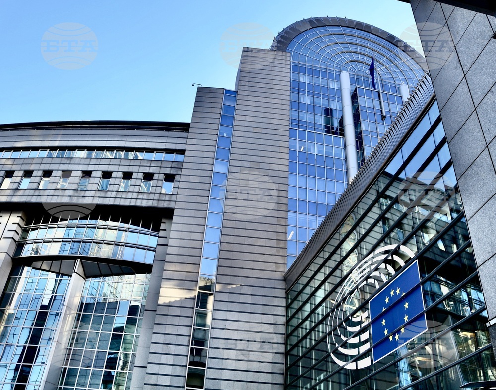 Евродепутатите ще гласуват през март общи правила за борба с корупцията