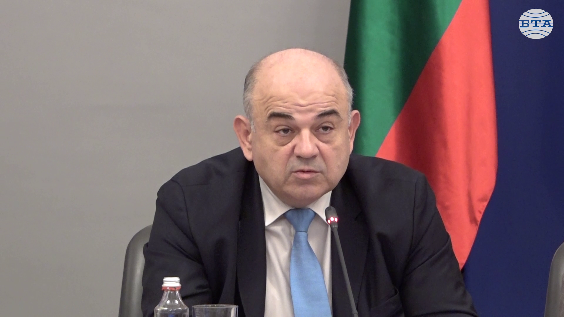 Търговията с хранителни стоки на едро от началото на годината следва сезонни колебания и нормално действащ пазар, съобщи Владимир Иванов