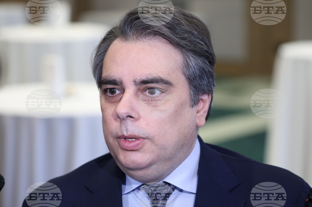 Асен Василев - брифинг