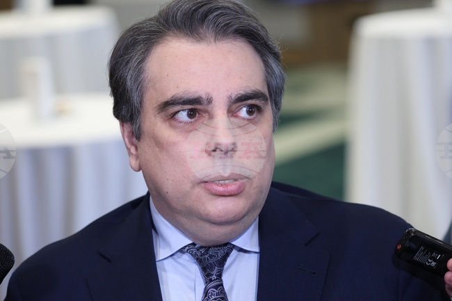 Continue the Change Leader Says CC-DB Coalition Is United and If Rumen Radev Wants, He Can Support It